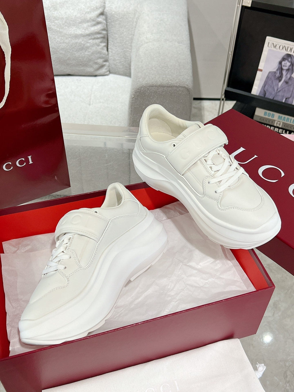 GUCCI WAVE SNEAKER IN RICE WHITE CALFSKIN