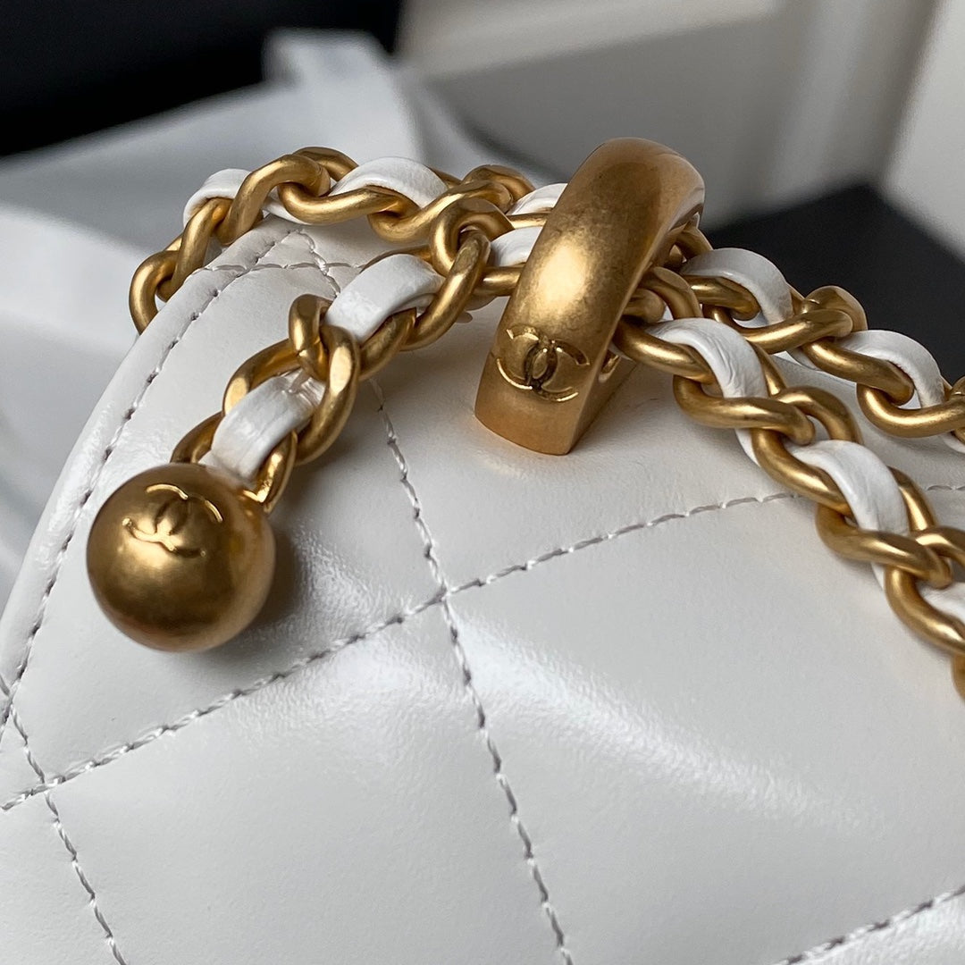 CHANEL FLAP BAG 22 IN WHITE CALFSKIN WITH DOUBLE GOLD BALL