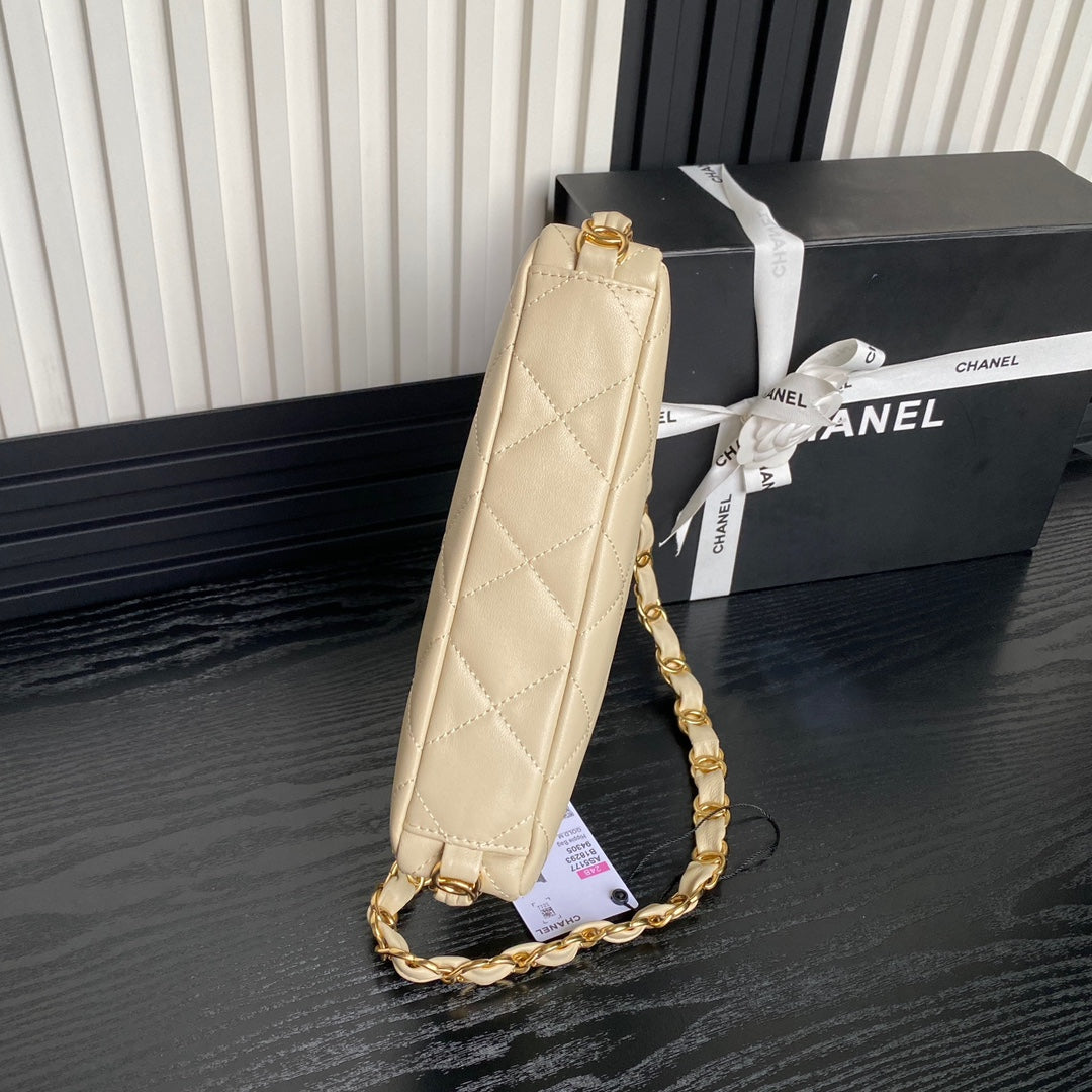 CHANEL HOBO BAG 24 IN BEIGE CALFSKIN GOLD DOUBLE C THICK CHAIN