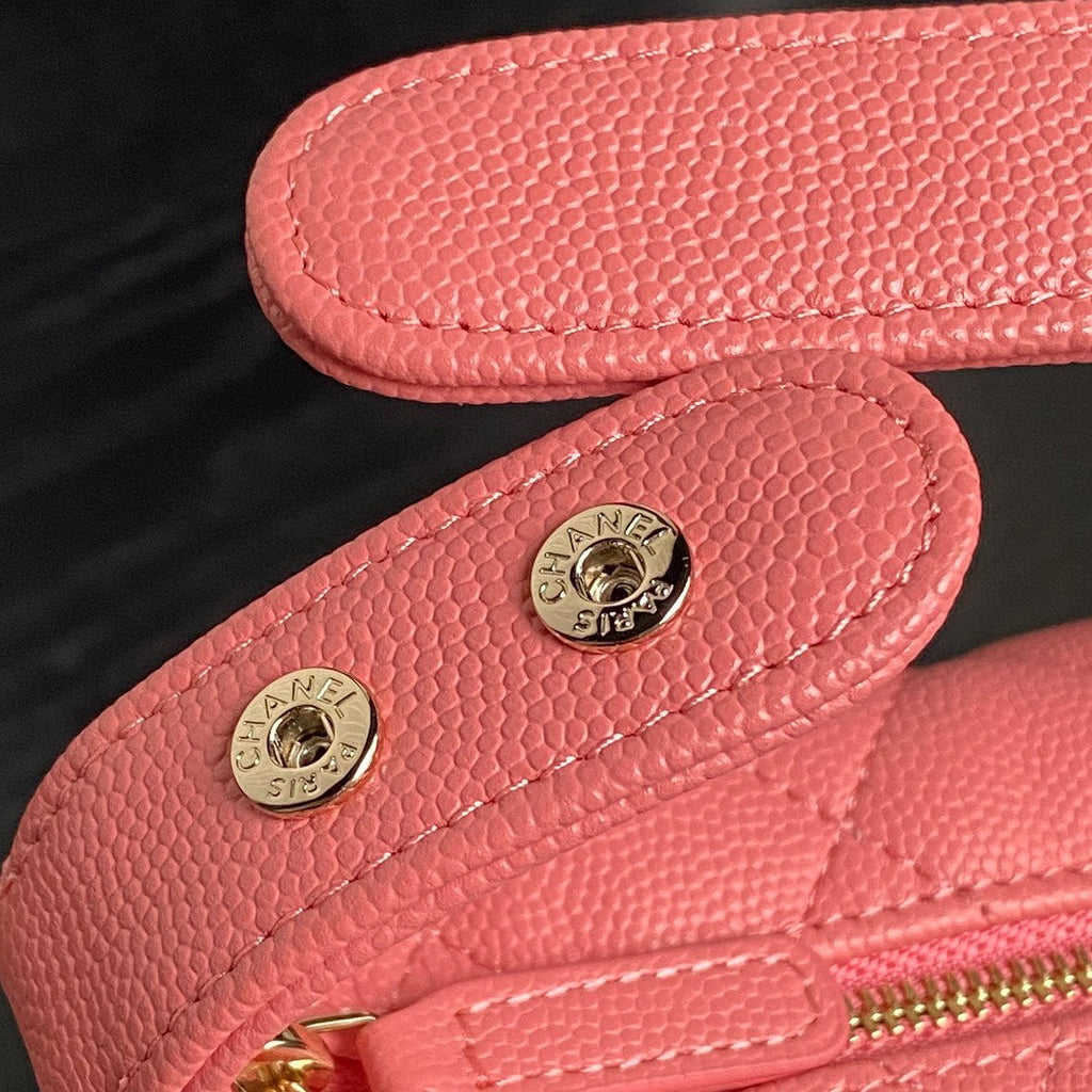 CHANEL HOBO BAG 21 IN FROLY PINK GRAINED CALFSKIN GOLD HARDWARE