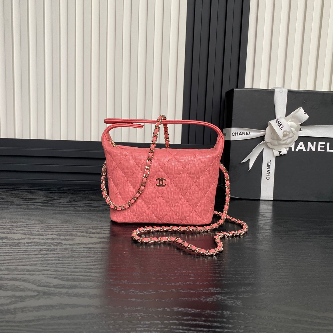 CHANEL HOBO BAG 21 IN FROLY PINK GRAINED CALFSKIN GOLD HARDWARE