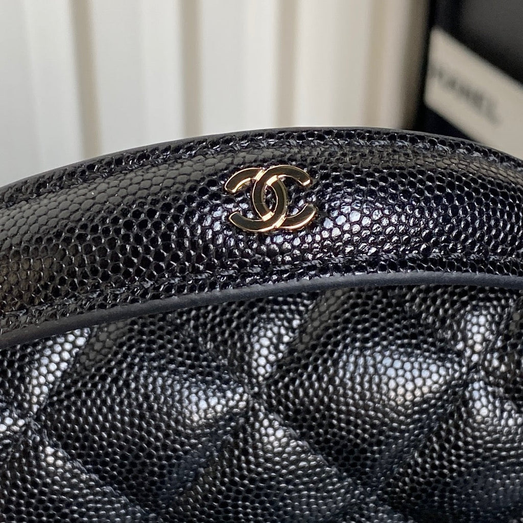 CHANEL 25C FLAP BAG 18 IN BLACK SHINY GRAINED CALFSKIN GOLD HARDWARE