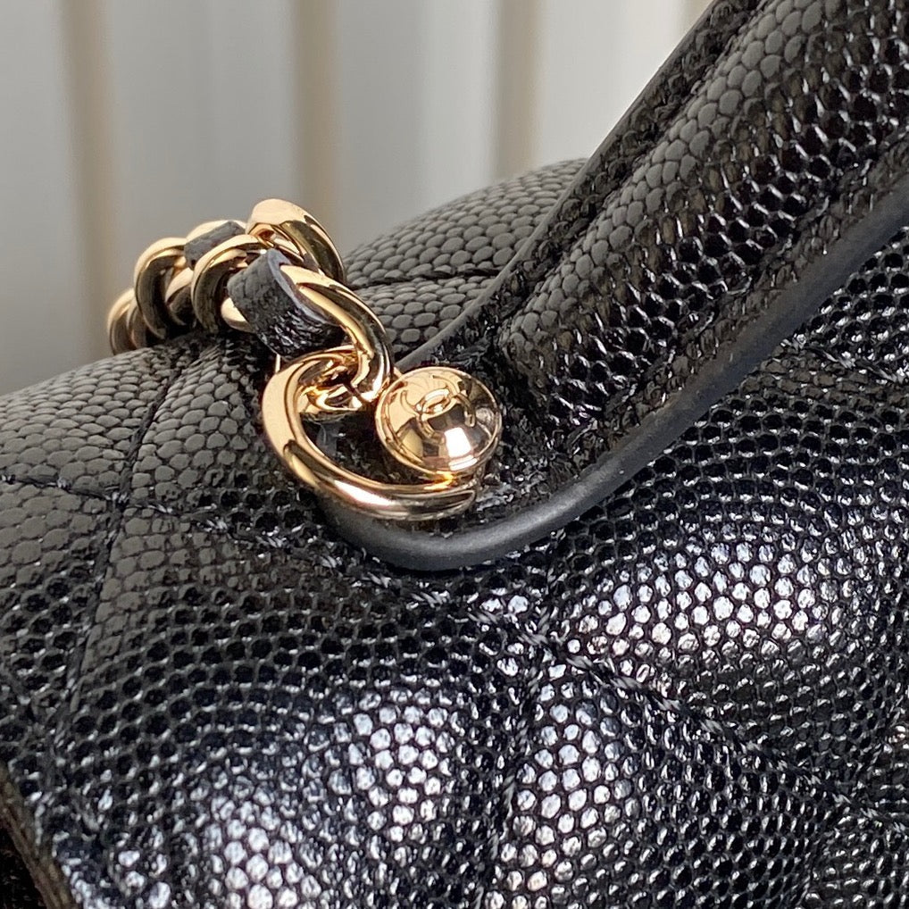 CHANEL 25C FLAP BAG 18 IN BLACK SHINY GRAINED CALFSKIN GOLD HARDWARE