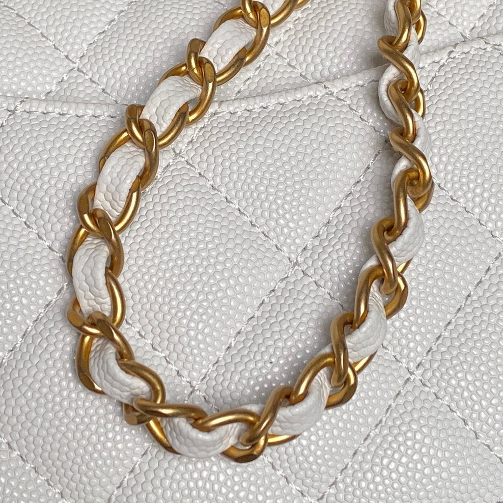 CHANEL 25S FLAP BAG 19 IN WHITE CALFSKIN GOLD HARDWARE
