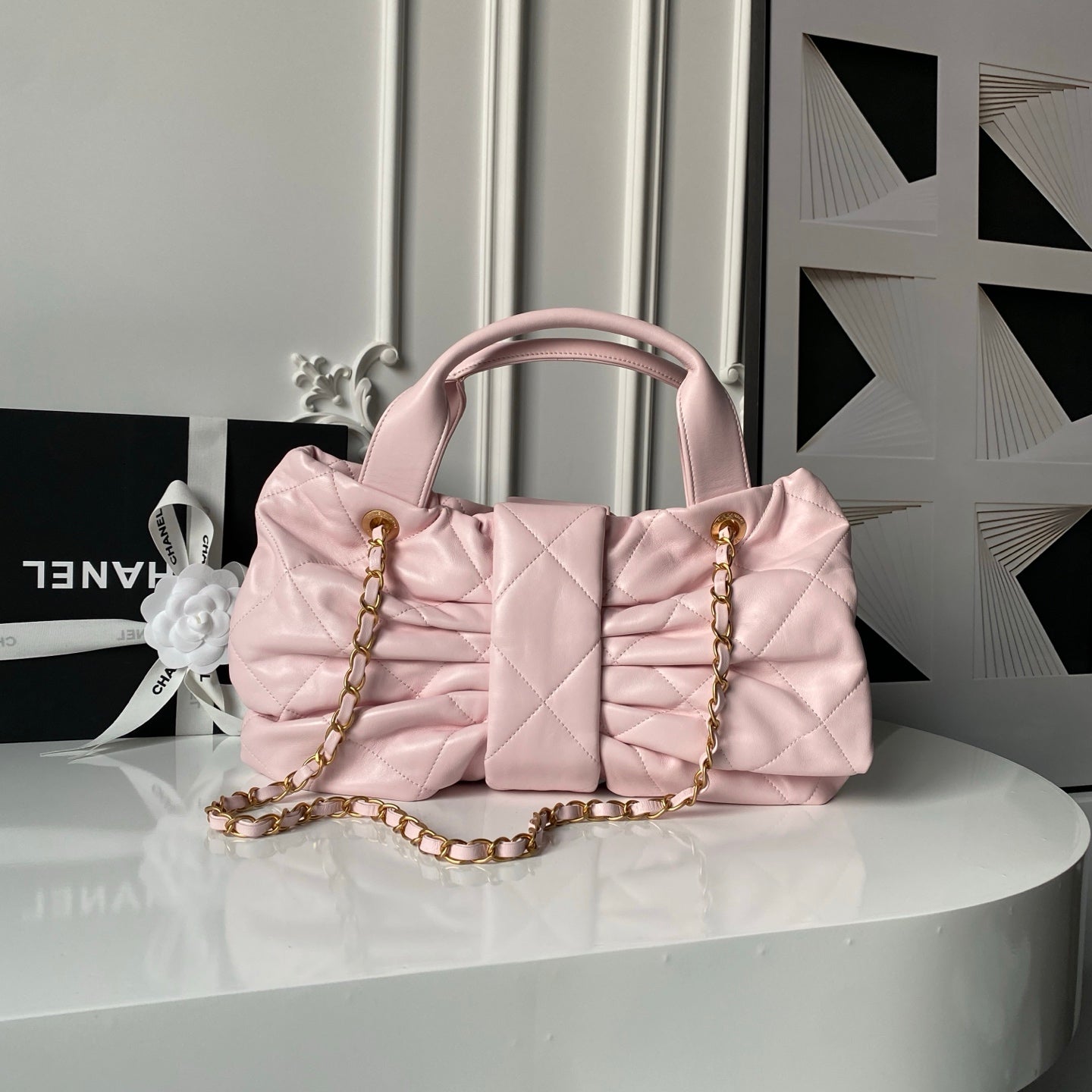 CHANEL 25S BOW BAG 38 IN PINK LAMBSKIN WITH GOLD HARDWARE