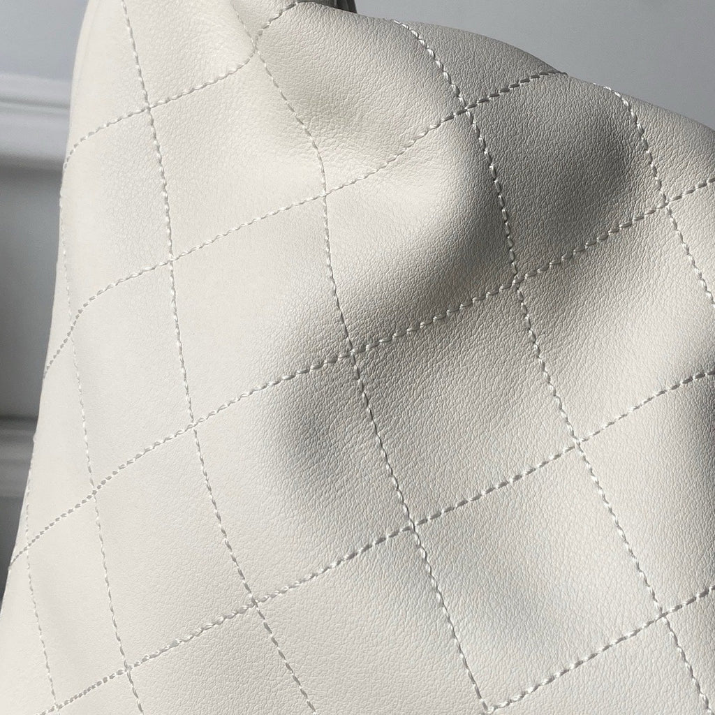 CHANEL 25S HOBO BAG 45 IN CREAM WHITE LAMBSKIN
