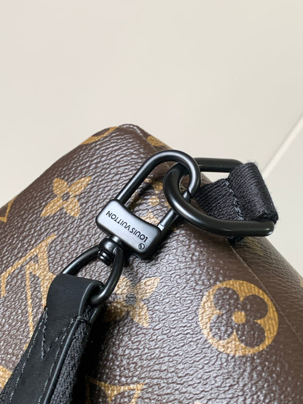 LOUIS VUITTON AVENUE SLINGBACK 31 IN BROWN MONOGRAM CANVAS