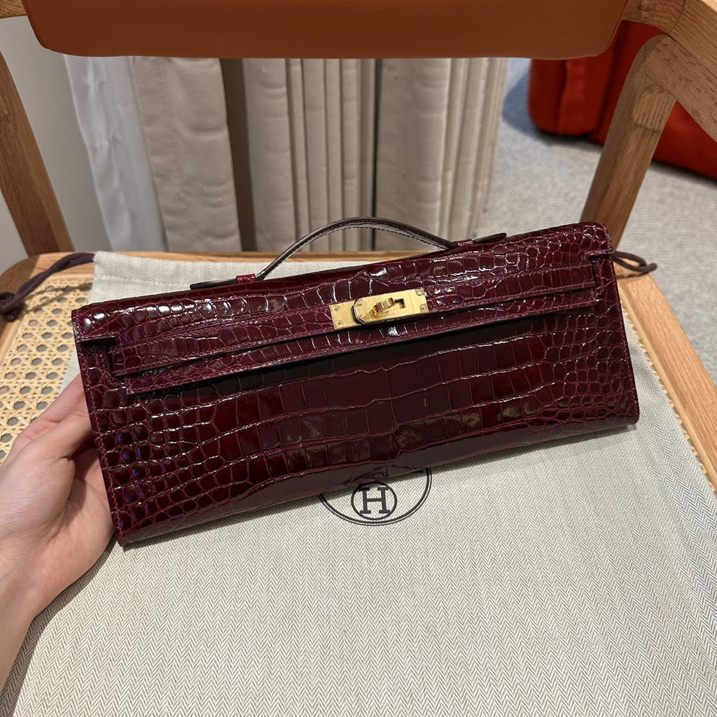 HERMES KELLY CUT 31 IN SANGRIA PURPLE ALLIGATOR LEATHER WITH GOLD HARDWARE