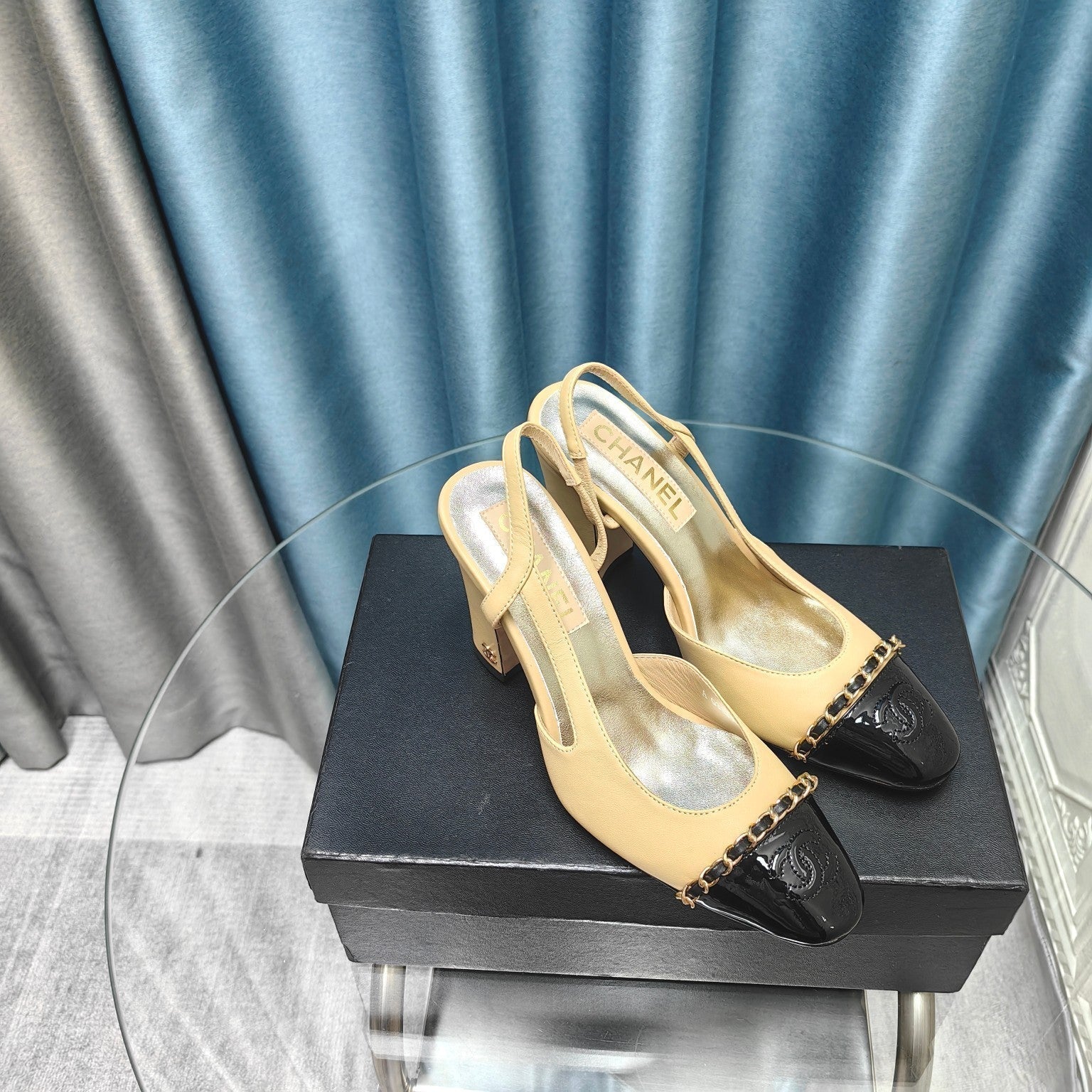 CHANEL HIGH SLINGBACKS IN DARK CREAM MIX BLACK LAMBSKIN