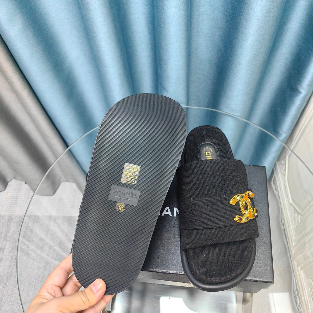 CHANEL PLATFORM HEELS SANDALS IN BLACK WOOLEN FABRIC