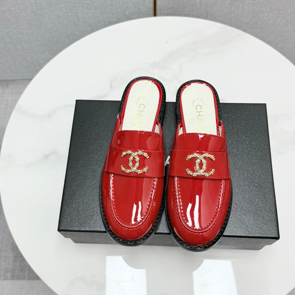 CHANEL FLAT MULE 25S IN RED CALFSKIN STYLE 8