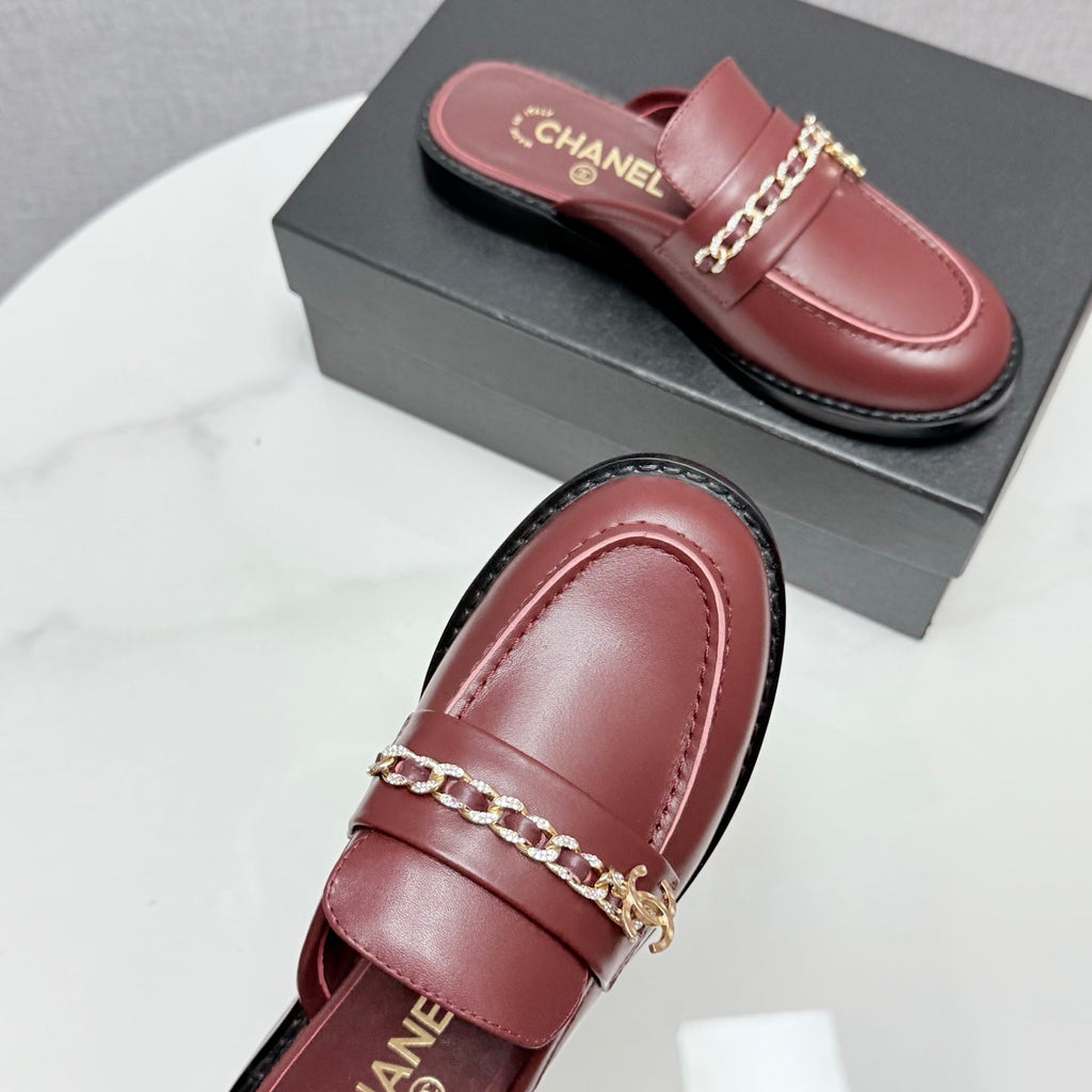 CHANEL FLAT MULE 25S IN DARK RED CALFSKIN STYLE 1