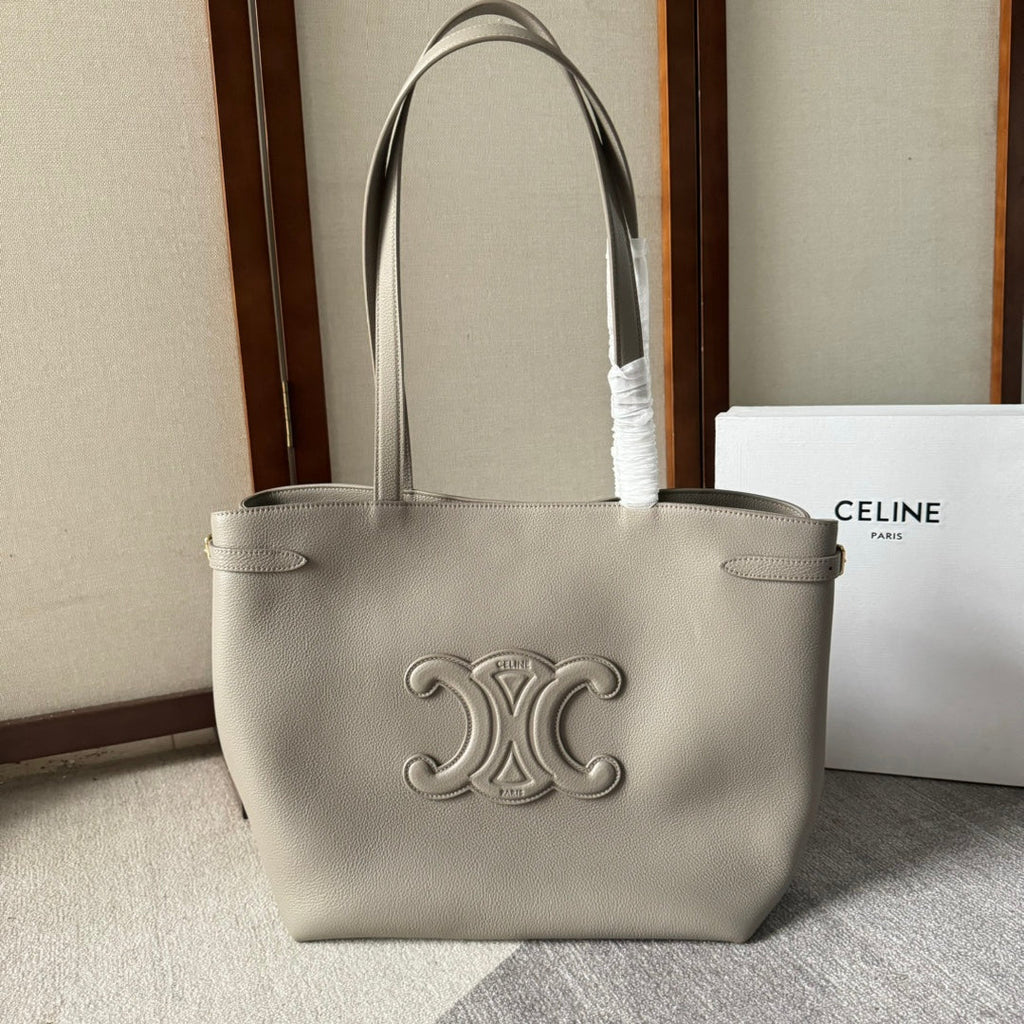 CELINE MEDIUM CABAS ANAÏS CUIR TRIOMPHE 54 IN NOMAD GRAINED CALFSKIN