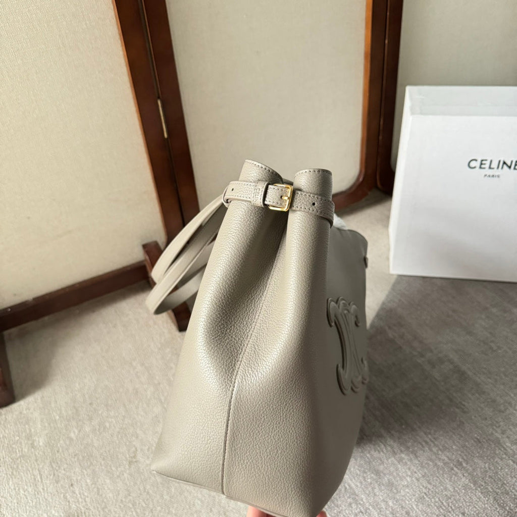 CELINE MEDIUM CABAS ANAÏS CUIR TRIOMPHE 54 IN NOMAD GRAINED CALFSKIN