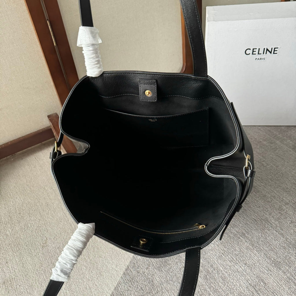 CELINE MEDIUM CABAS ANAÏS CUIR TRIOMPHE 54 IN BLACK GRAINED CALFSKIN