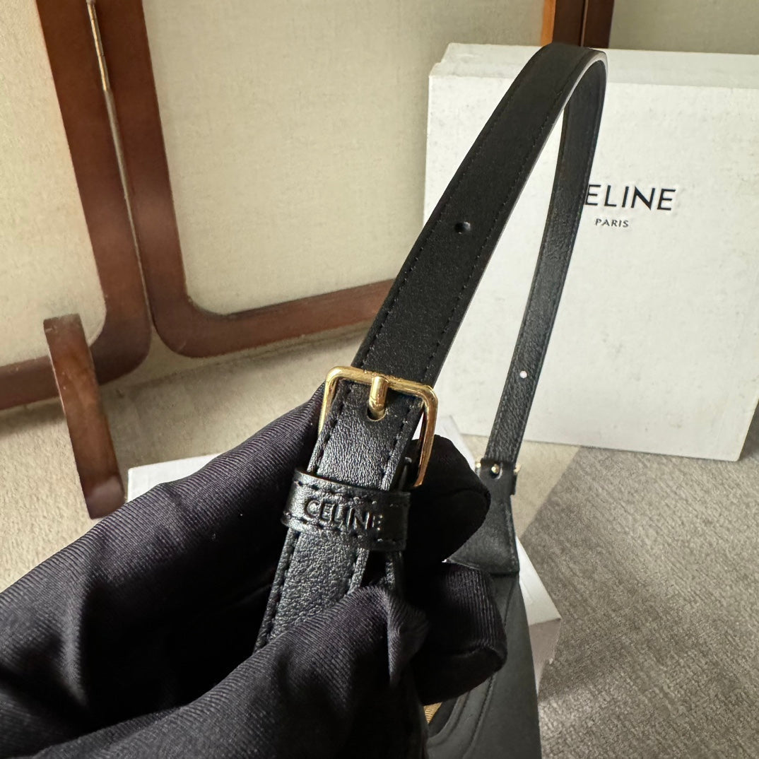 CELINE SMALL HELOÏSE BAG CUIR 22 IN BLACK CALFSKIN EMBOSSED LOGO