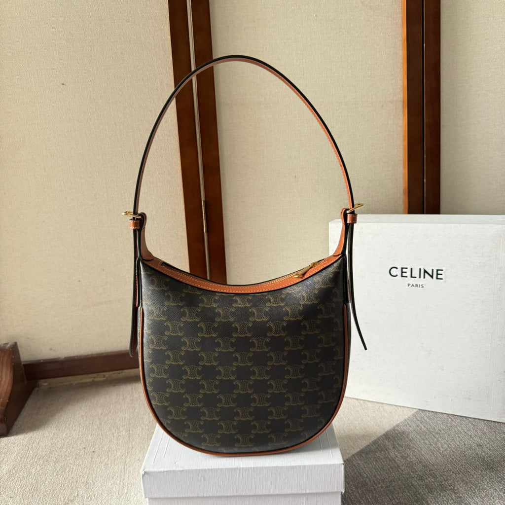 CELINE SMALL HELOÏSE BAG CUIR 22 IN BLACK TRIOMPHE CANVAS