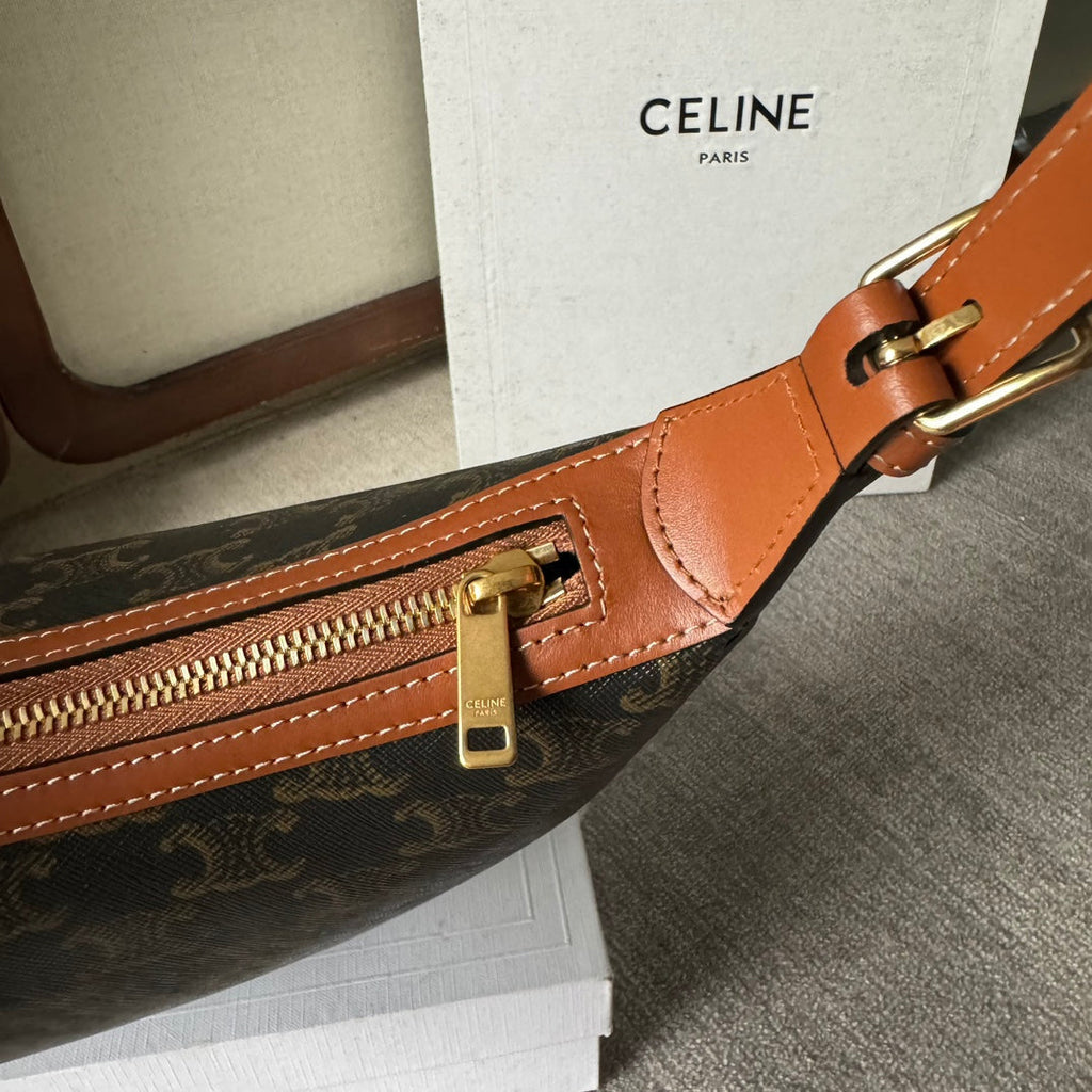 CELINE SMALL HELOÏSE BAG CUIR 22 IN BLACK TRIOMPHE CANVAS