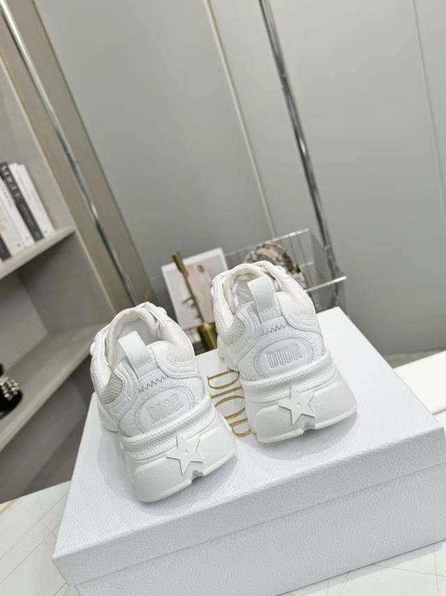 DIOR CD CHORONO SNEAKER IN WHITE MESH