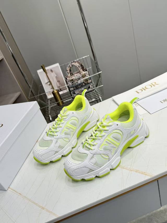 DIOR CD CHORONO SNEAKER IN WHITE AND LIGHT GREEN MESH