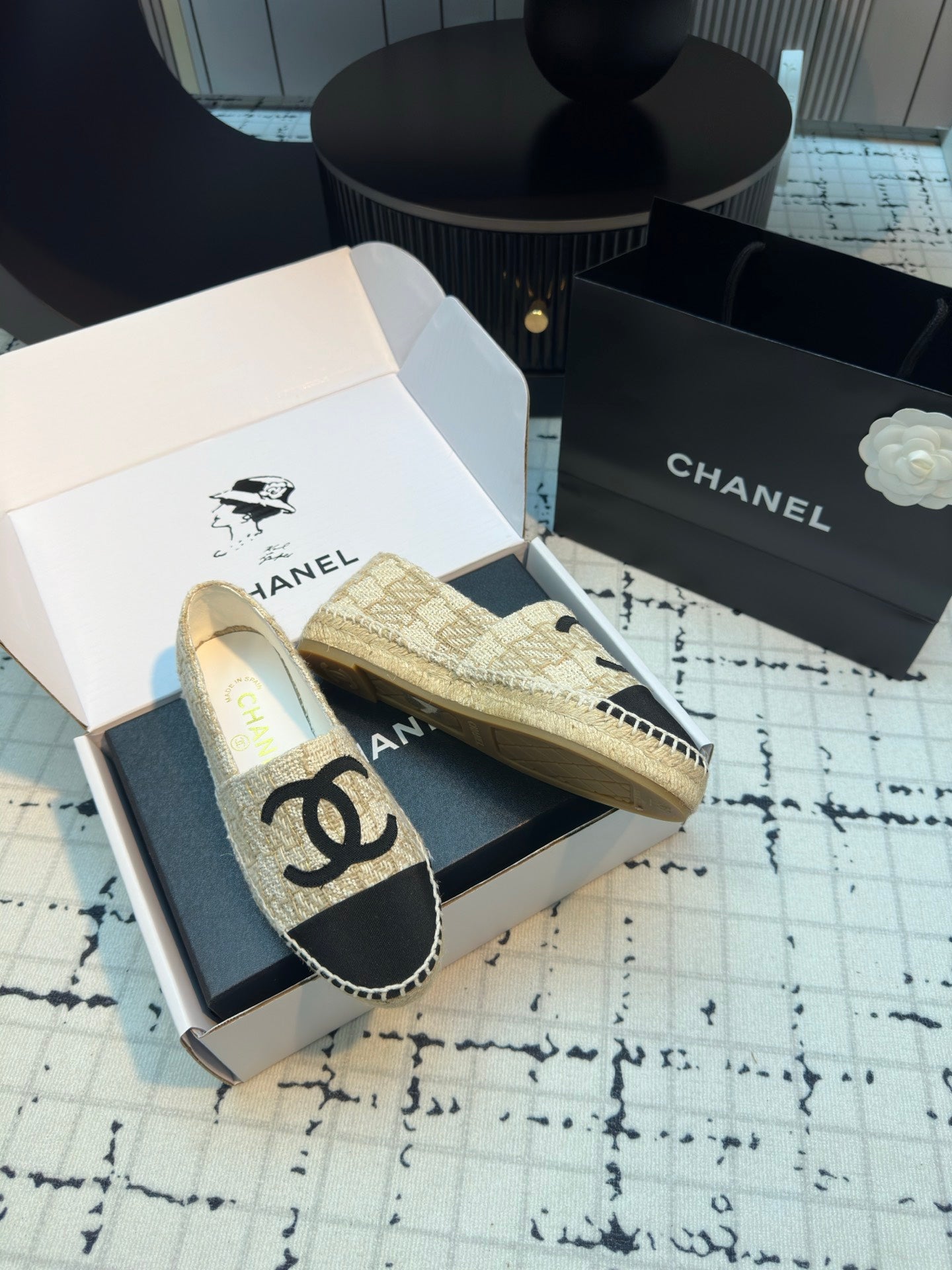 CHANEL ESPADRILLES LOAFERS IN BEIGE TWEED AND BLACK SATIN