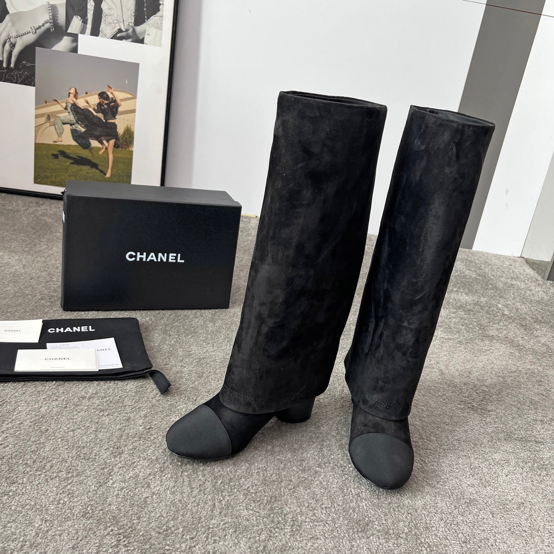 CHANEL 25S HIGH BOOTS 55MM IN BLACK SUEDE AND CANVAS GOLD HARDWARE