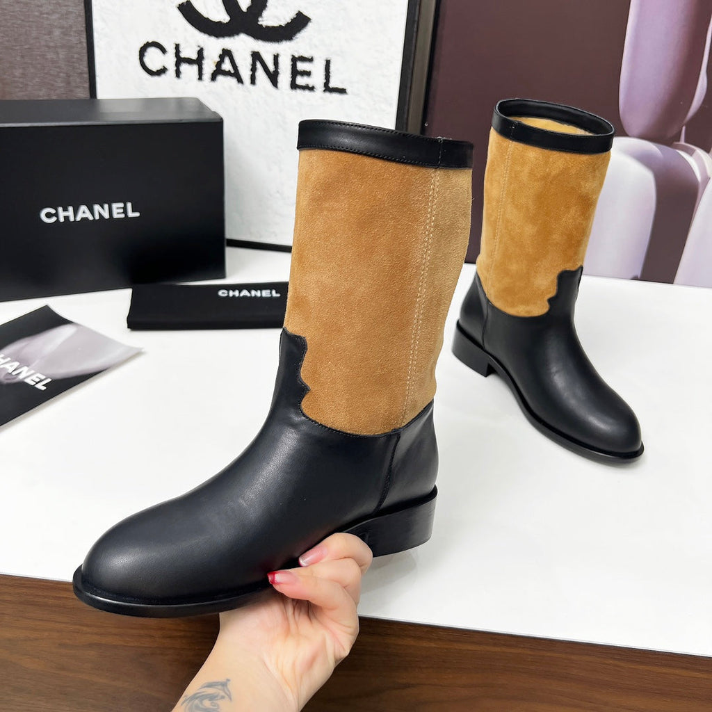 CHANEL 25S MID-CALF BOOTS 35MM IN BLACK CALFSKIN AND CARAMEL SUEDE GOLD HARDWARE