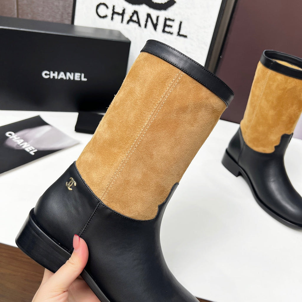 CHANEL 25S MID-CALF BOOTS 35MM IN BLACK CALFSKIN AND CARAMEL SUEDE GOLD HARDWARE