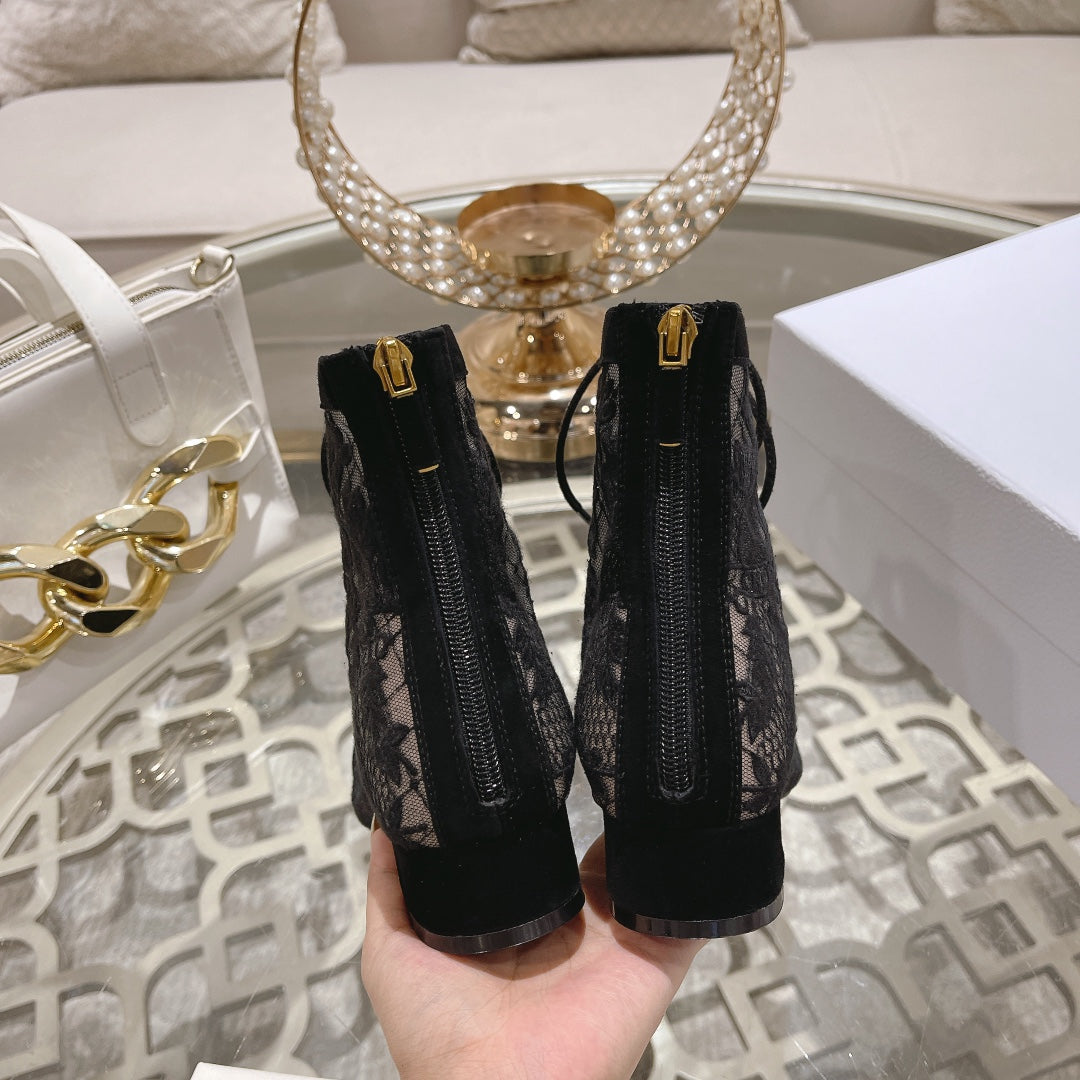 DIOR NAUGHTILY-D ANKLE BOOT BLACK TRANSPARENT MESH AND SUEDE EMBROIDERED WITH ROSES MOTIF 35 MM