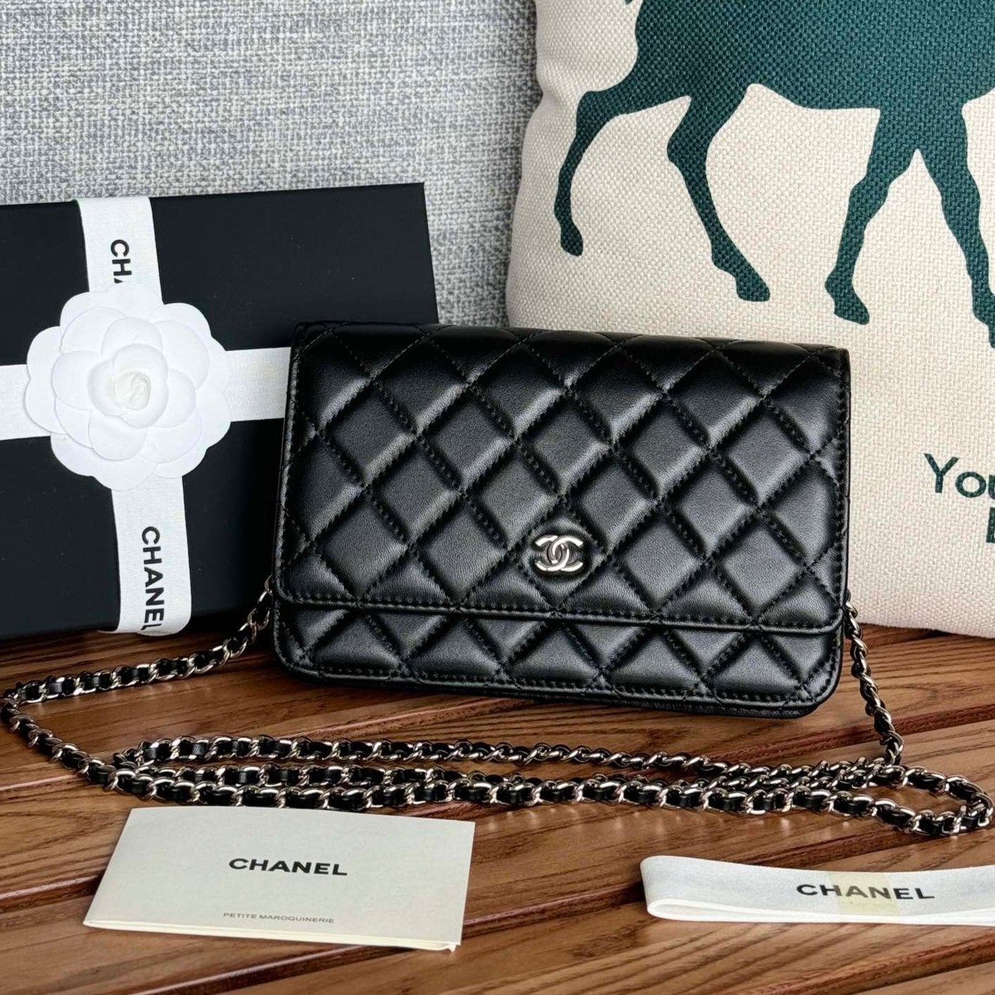 CHANEL WOC ENTRUPY 19 BAG IN BLACK CALFSKIN