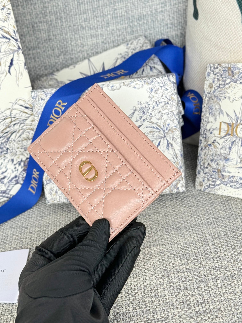 DIOR CARO FREESIA CARD HOLDER 10 IN BABY PINK CANNAGE CALFSKIN