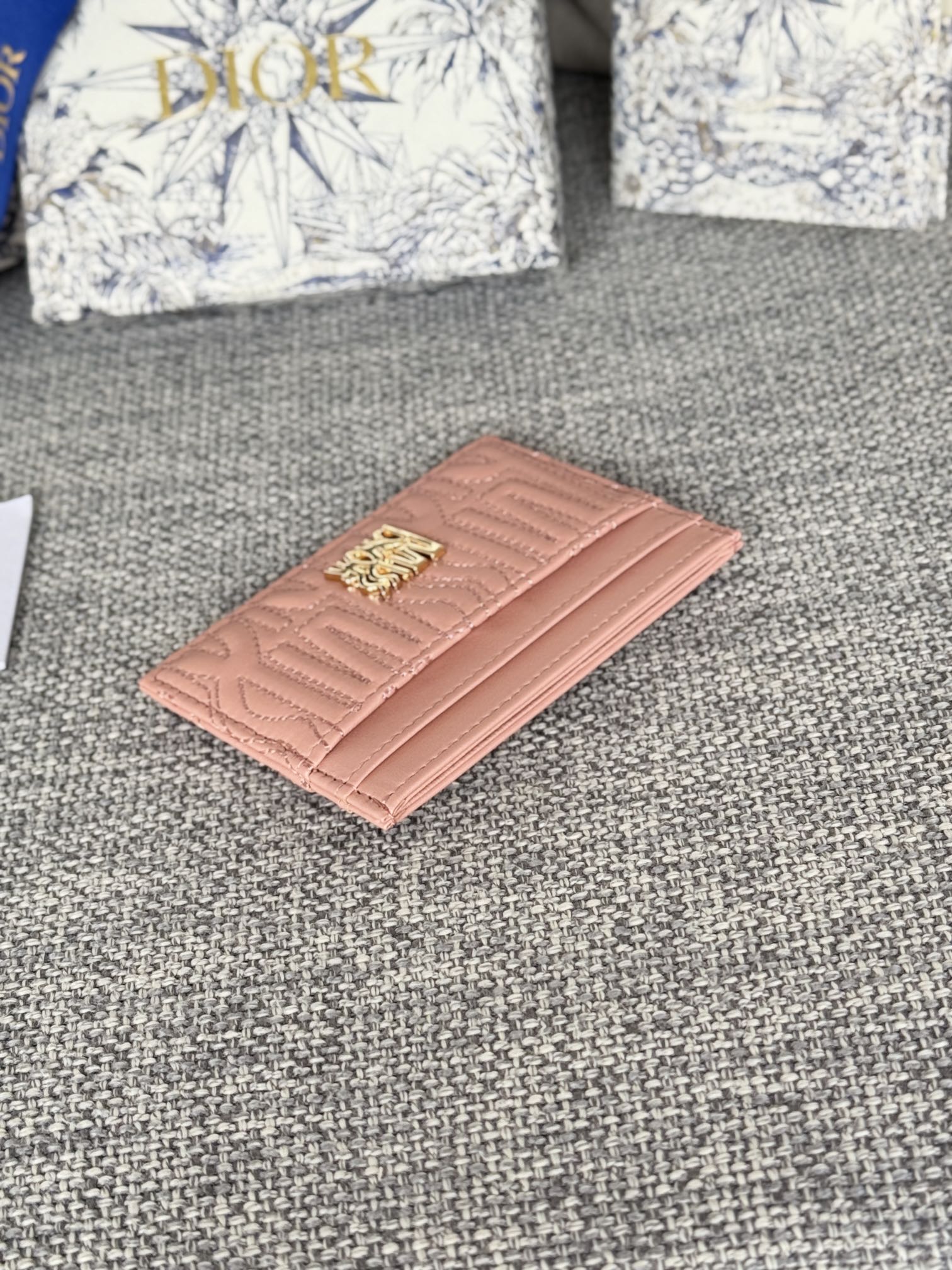 DIOR FREESIA CARD HOLDER 10 IN BABY PINK QUILTED ALLOVER CALFSKIN