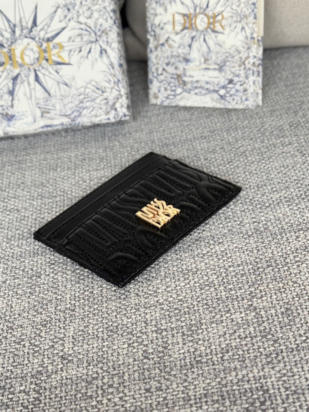 DIOR FREESIA CARD HOLDER 10 IN BLACK QUILTED ALLOVER CALFSKIN