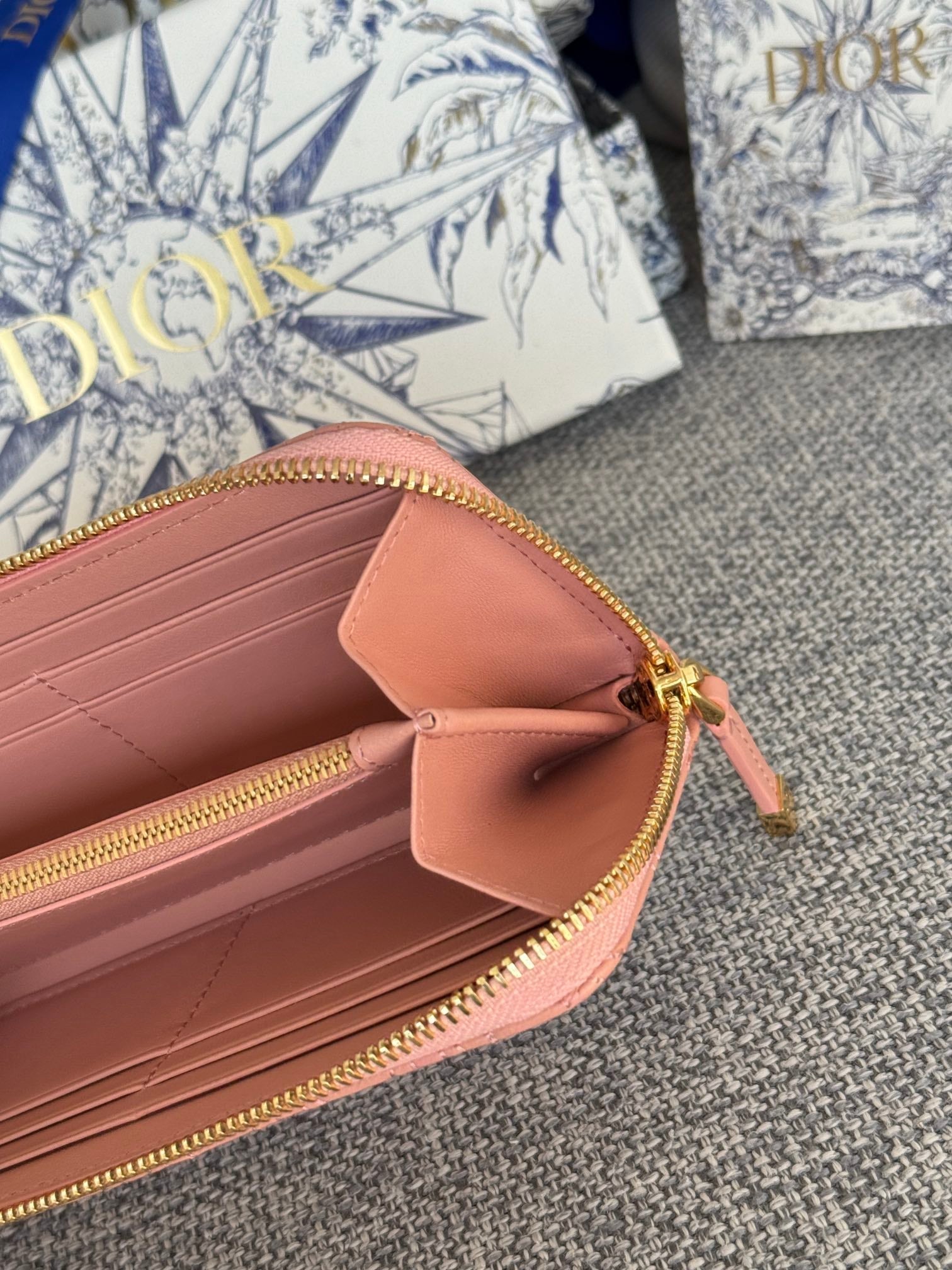 DIOR VERTICAL LONG ZIP WALLET 20 IN BABY PINK QUILTED ALLOVER CALFSKIN
