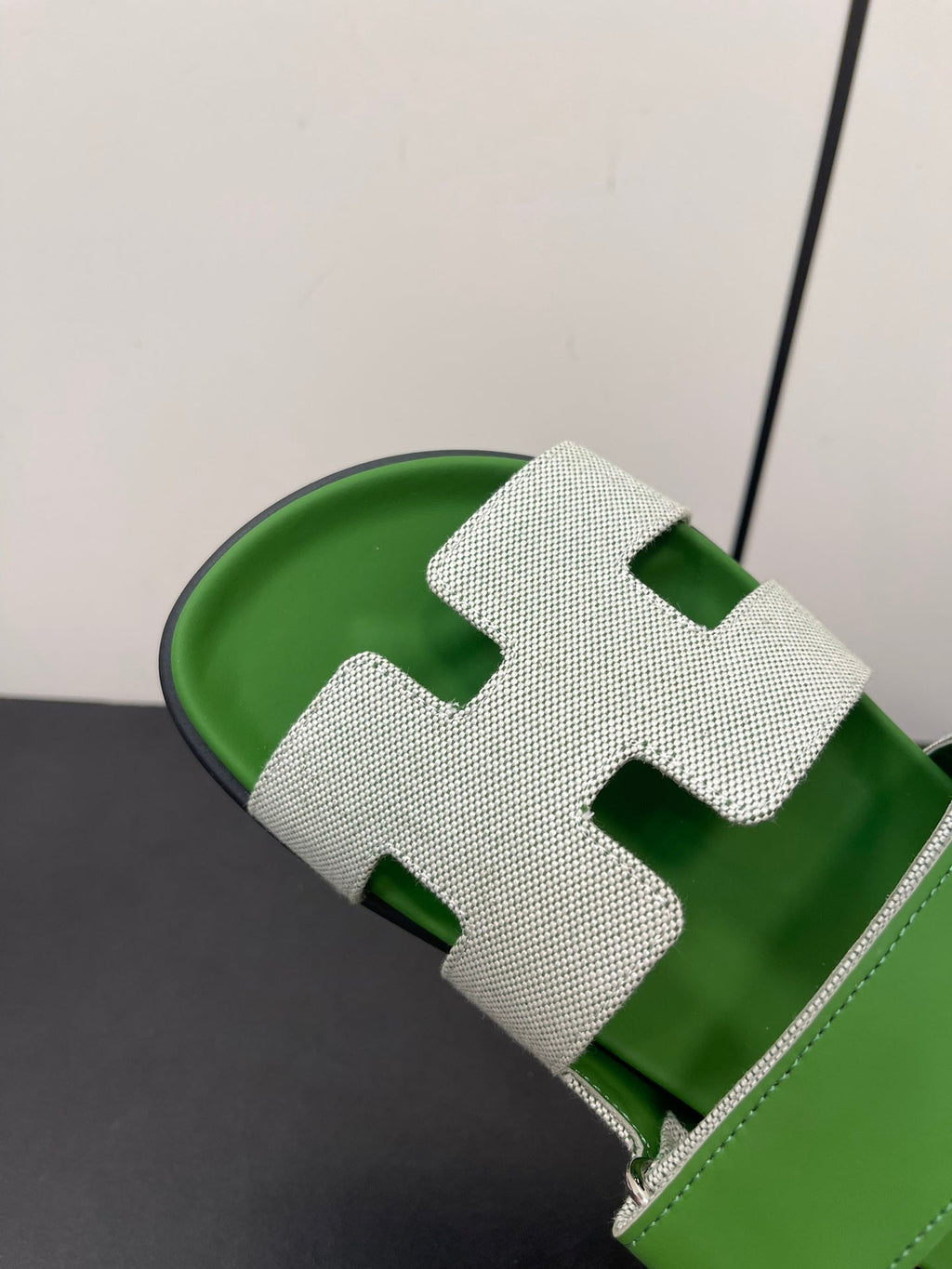 HERMES CHYPRE SANDAL GREEN MIX CREAM CALFSKIN