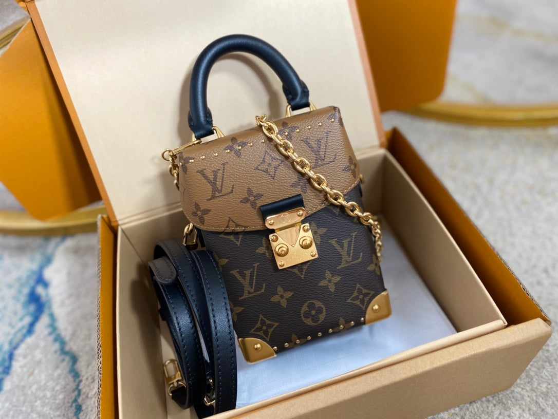 LOUIS VUITTON CAMERA BAG 17 IN BROWN MONOGRAM AND MONOGRAM REVERSE CANVAS