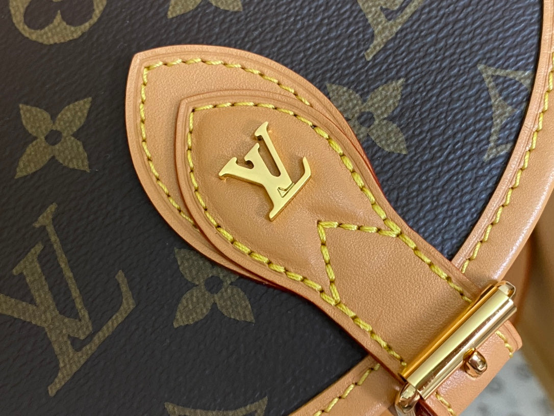 LOUIS VUITTON SADDLE BAG 18 IN BROWN MONOGRAM CANVAS AND LEATHER TRIM
