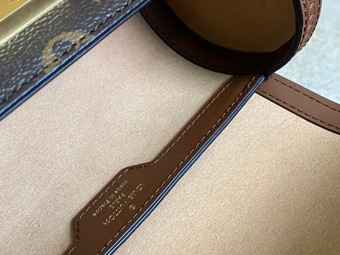 LOUIS VUITTON PAPILLON TRUNK 19 IN BROWN MONOGRAM CANVAS GOLD HARDWARE