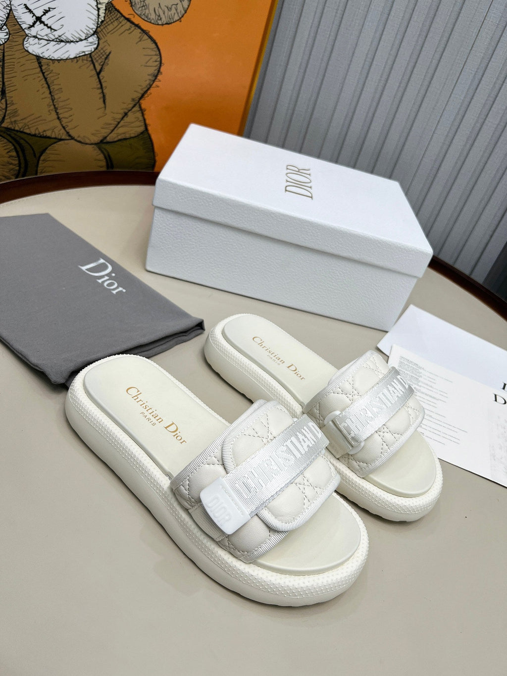 DIOR PLATFORM SLIDES 25S 50MM IN WHITE CALFSKIN AND ELECTRIC FABRIC
