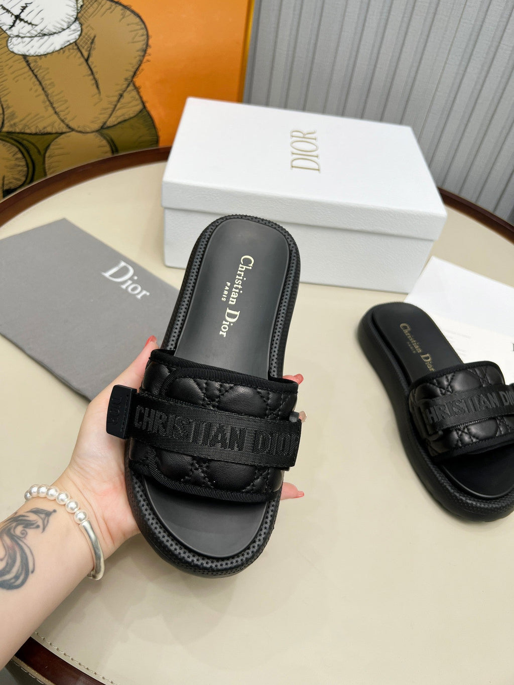 DIOR PLATFORM SLIDES 25S 50MM IN BLACK CALFSKIN AND ELECTRIC FABRIC