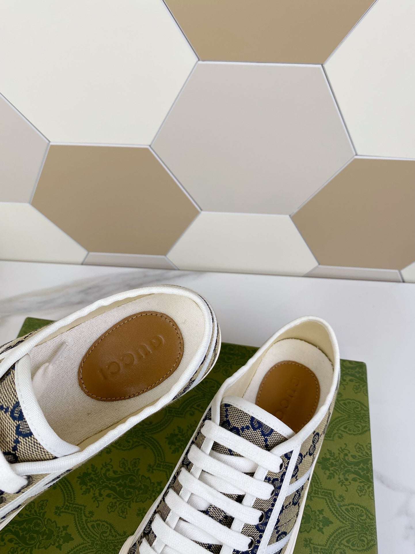 GUCCI JULIO SNEAKER WITH WEB NAVY PATTERNED CANVAS