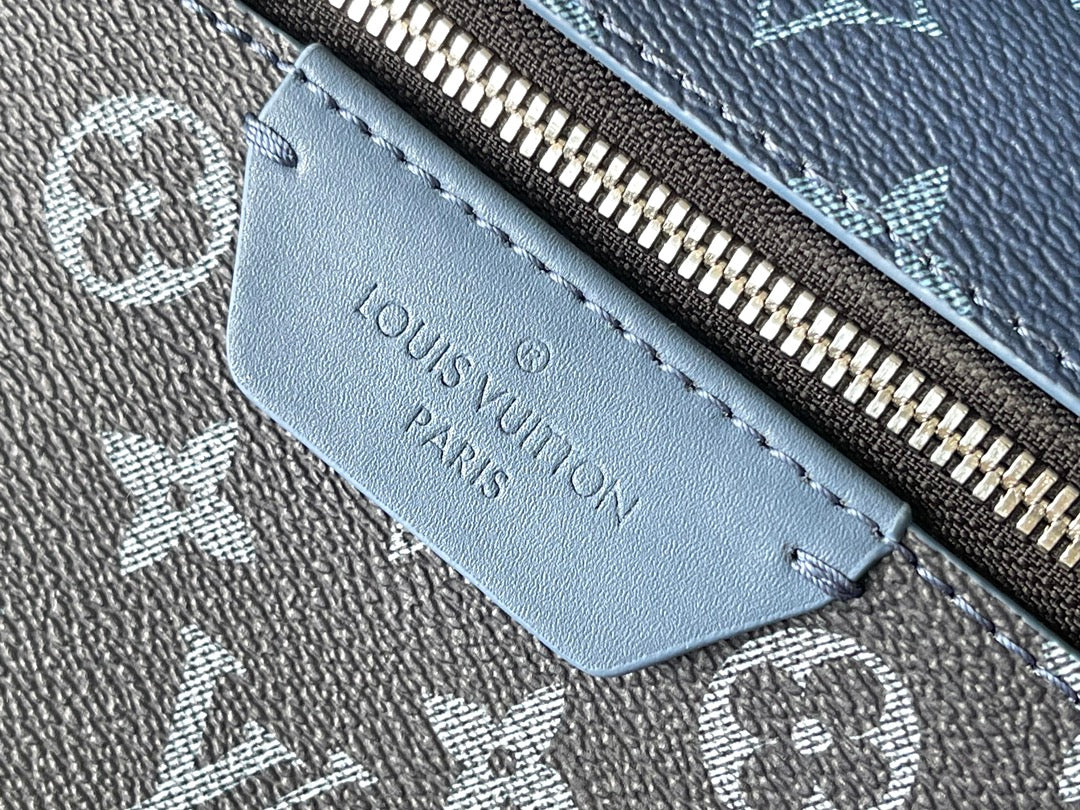 LOUIS VUITTON DISCOVERY BACKPACK PM 38 AEGEAN BLUE AND BLACK MONOGRAM GRADIENT CANVAS