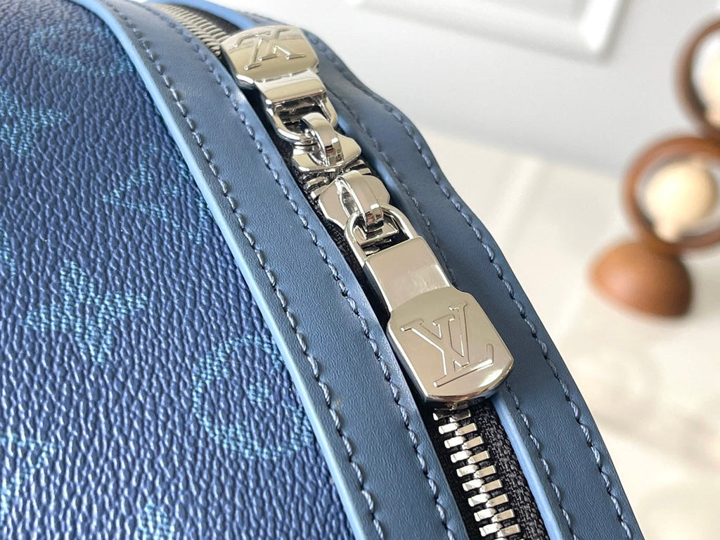 LOUIS VUITTON DISCOVERY BACKPACK PM 38 AEGEAN BLUE AND BLACK MONOGRAM GRADIENT CANVAS