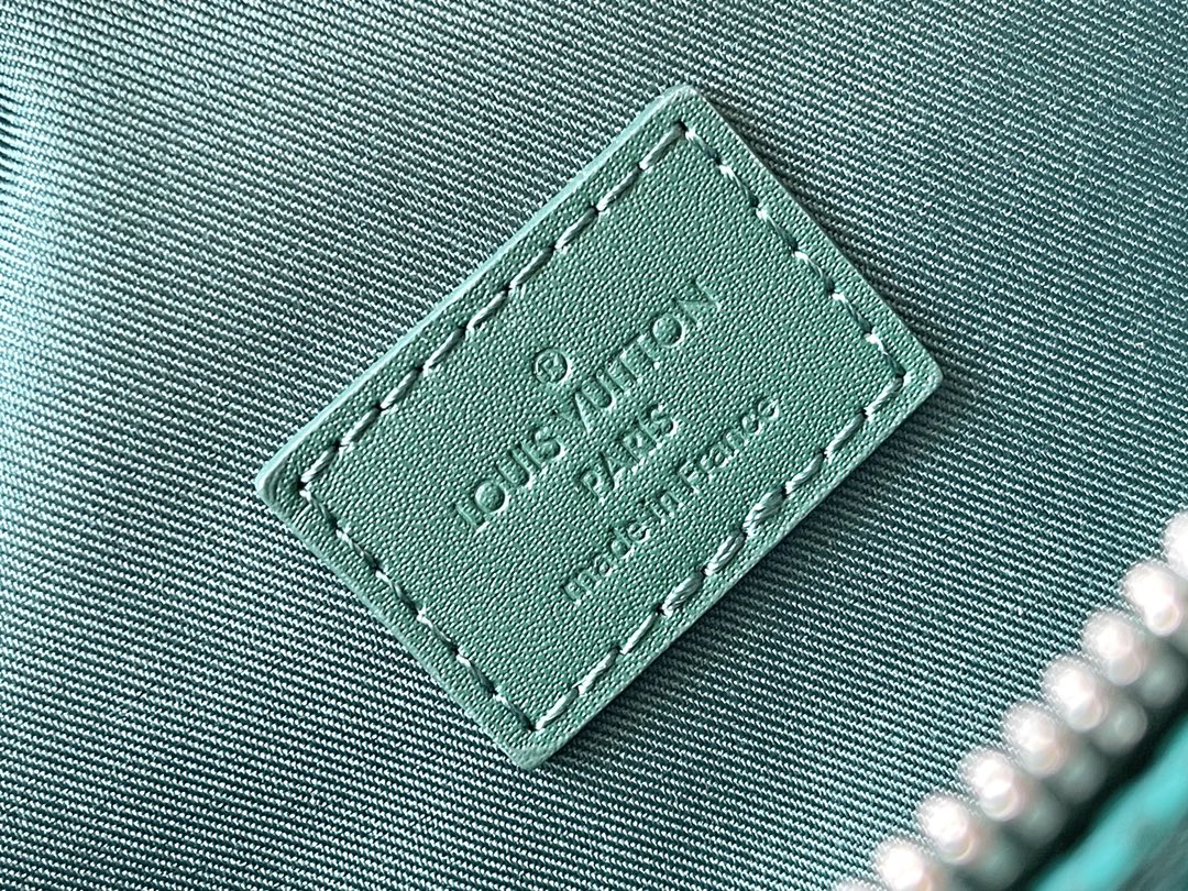 LOUIS VUITTON RUSH BUMBAG 30 IN GREEN MONOGRAM HERITAGE CANVAS