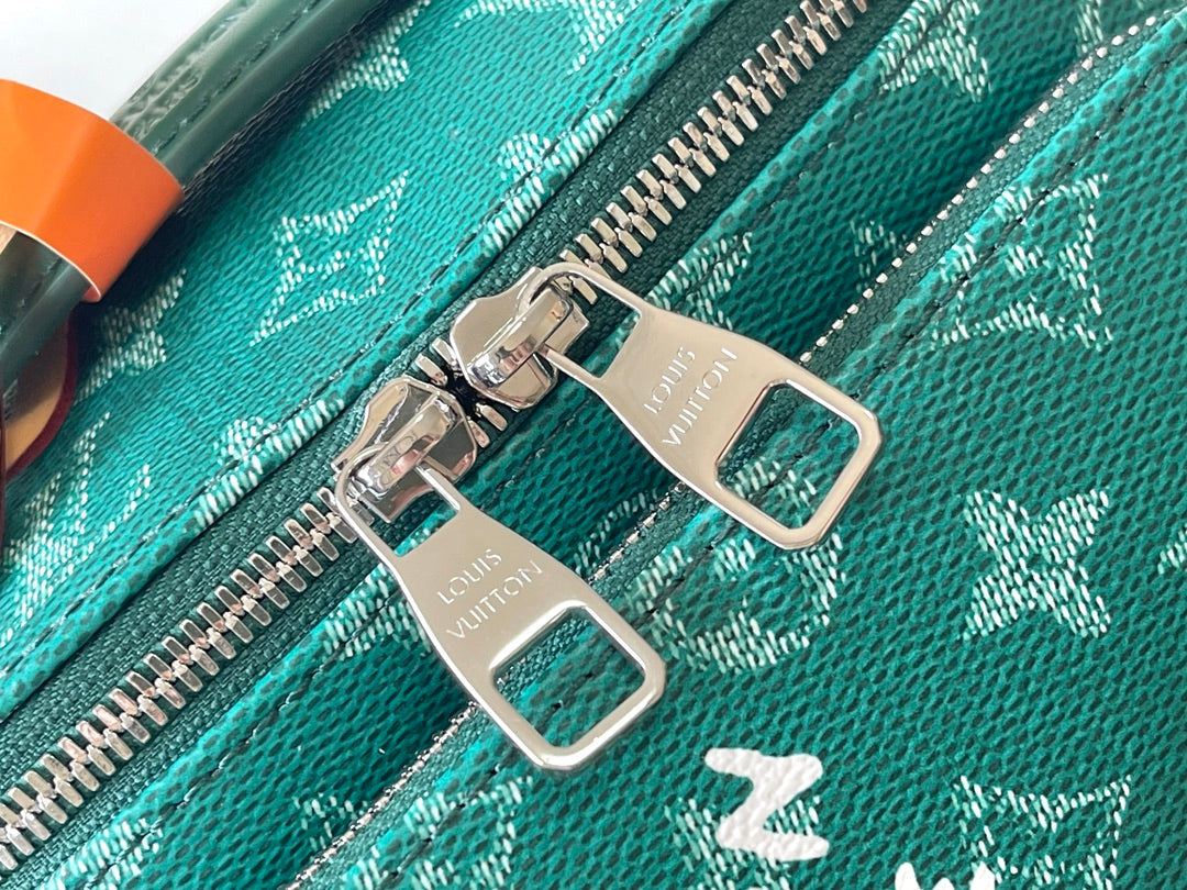 LOUIS VUITTON RUSH BUMBAG 30 IN GREEN MONOGRAM HERITAGE CANVAS
