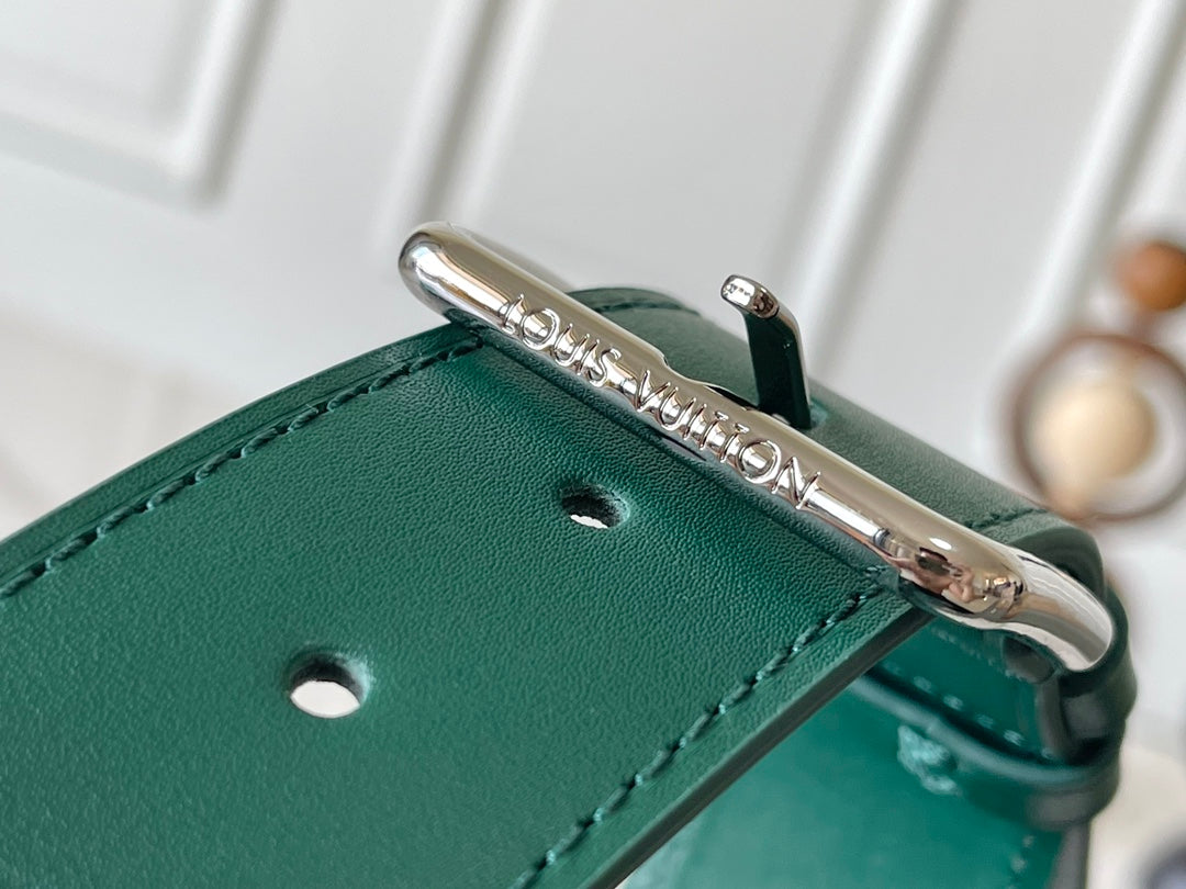 LOUIS VUITTON RUSH BUMBAG 30 IN GREEN MONOGRAM HERITAGE CANVAS