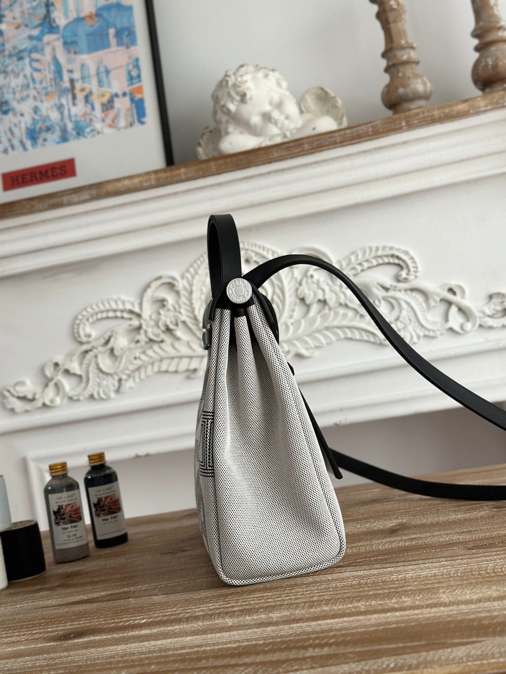 HERMES HERBAG ZIP 31 LAQUERED BAG IN OFF-WHITE MIX BLACK H PLUME CANVAS