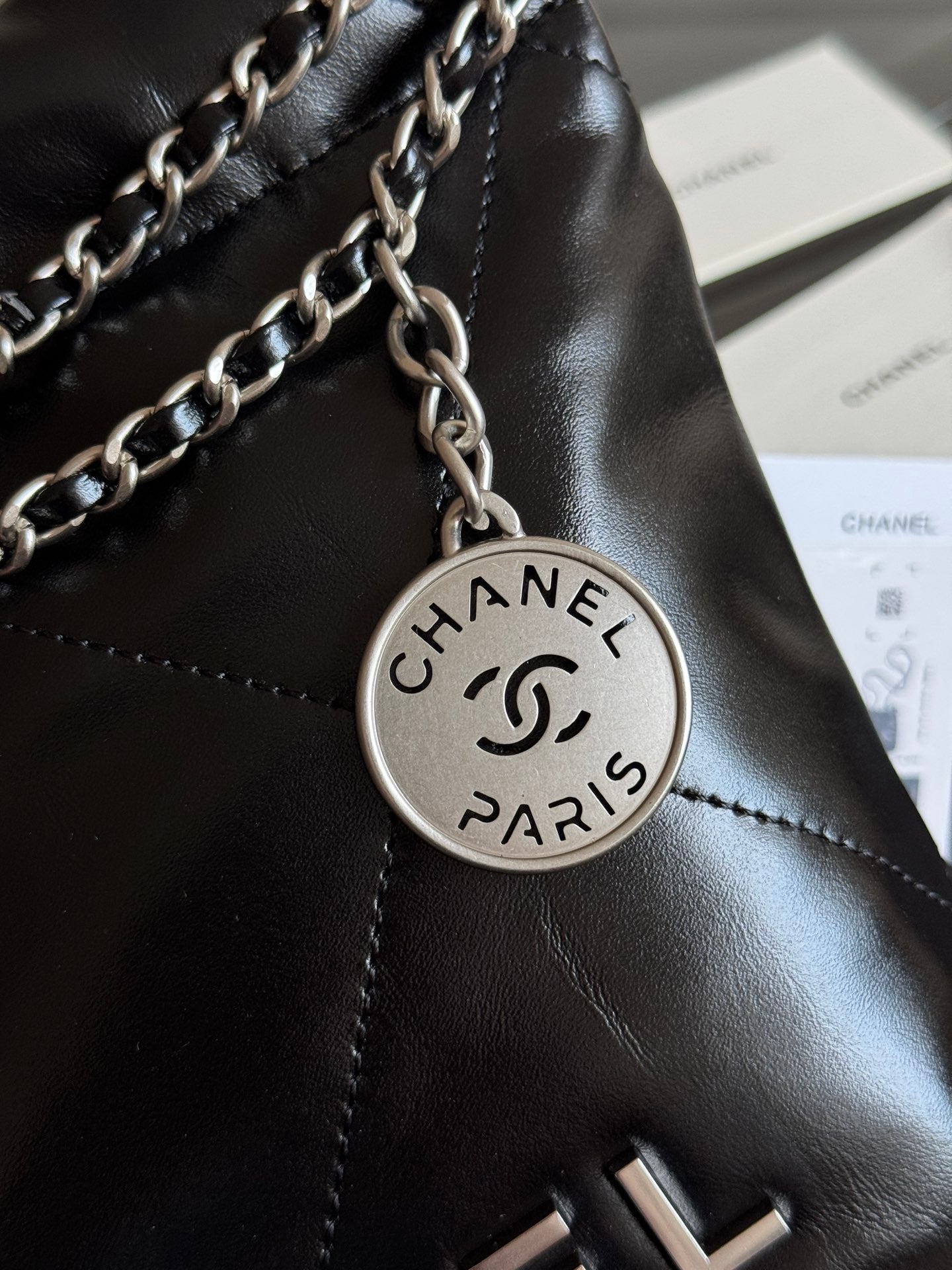 CHANEL MINI HOBO HANDBAG 20 IN BLACK CALFSKIN SILVER-TONE HARDWARE