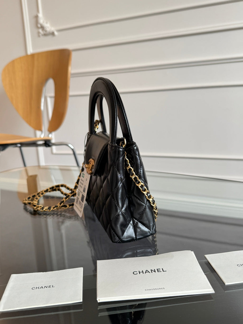 CHANEL KELLY SHOPPING BAG 19 IN BLACK CALFSKIN GOLD HARDWARE
