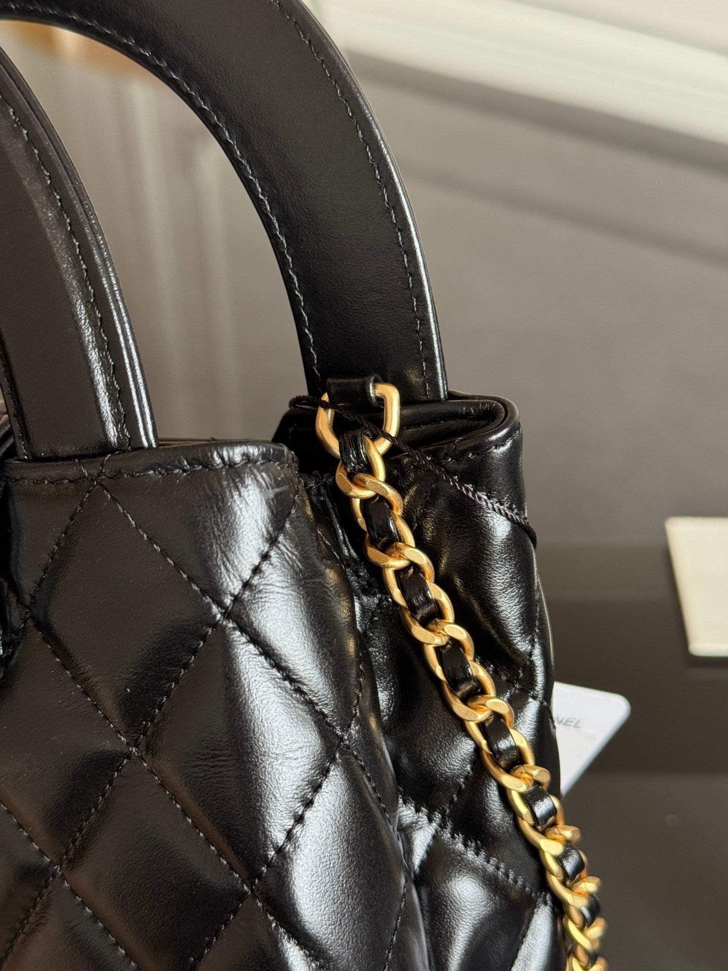 CHANEL KELLY SHOPPING BAG 19 IN BLACK CALFSKIN GOLD HARDWARE